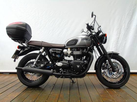 TRIUMPH BONNEVILLE T120 BLACK 1200 